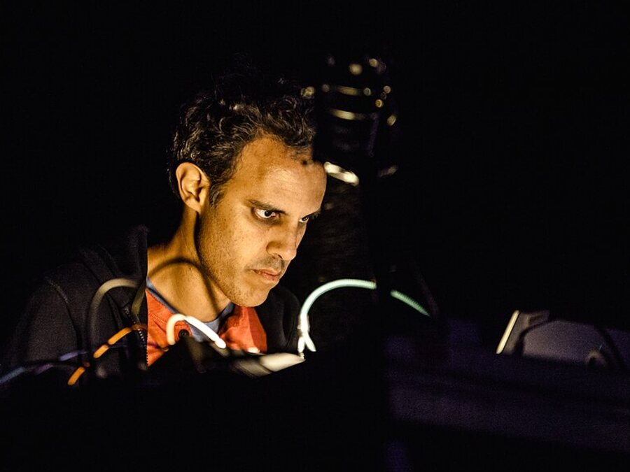 Four Tet puts his full Alexandra Palace set online: four hours